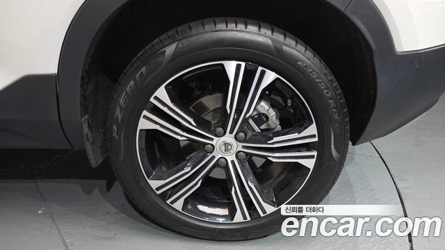 Volvo XC40 из Кореи Encar