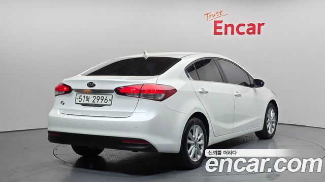 Kia K3 из Кореи Encar