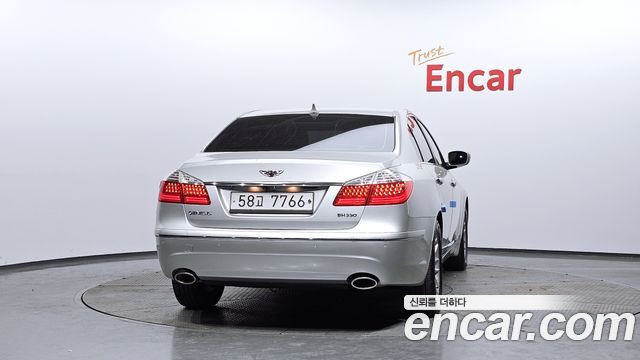 Hyundai Genesis из Кореи Encar