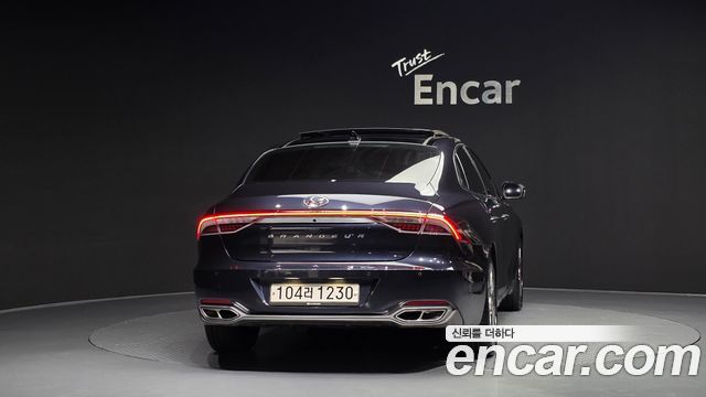 Hyundai Grandeur из Кореи Encar