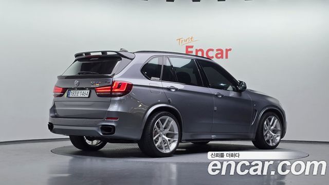BMW X5 xDrive M50d — пробег 121 828 км — фото 2 из 5