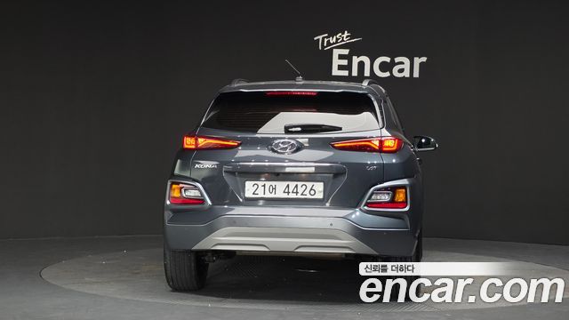 Hyundai Kona из Кореи Encar