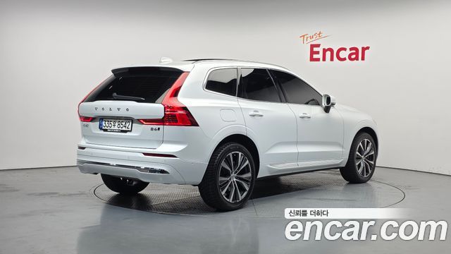 Volvo XC60 B6 Inscirtion — пробег 62 128 км — фото 2 из 5