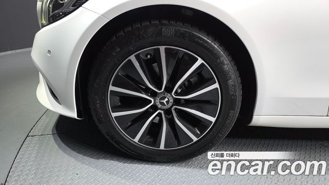 Mercedes-Benz C-Class из Кореи Encar
