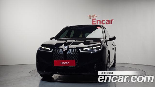 BMW iX из Кореи Encar
