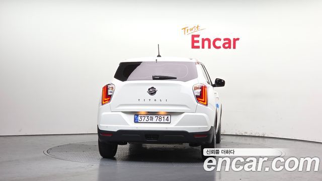 Ssangyong TIBOLI из Кореи Encar
