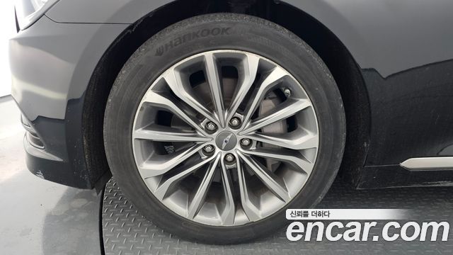 Hyundai Genesis из Кореи Encar