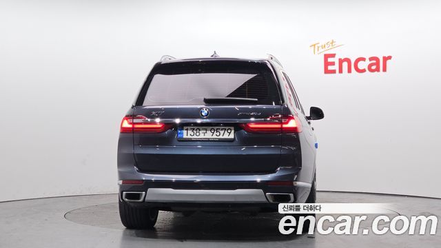 BMW X7 xDrive 40d Design Pure Excellence 7-Seater — пробег 126 114 км — фото 4 из 5