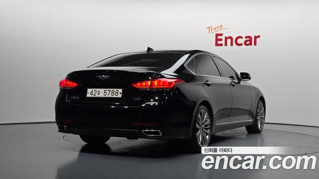 Hyundai Genesis из Кореи Encar