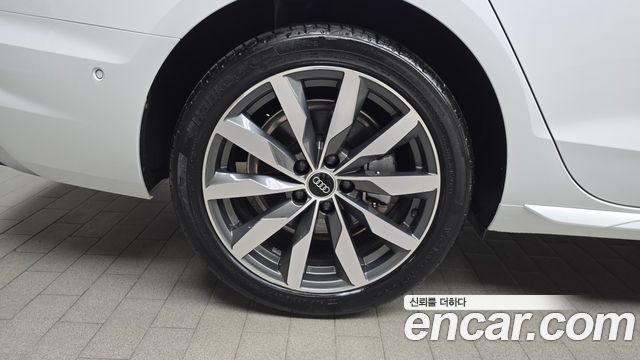Audi A4 из Кореи Encar