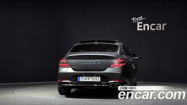 Genesis G70 из Кореи Encar