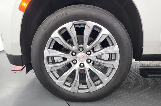 GMC Yukon 6.2 — пробег 39 785 км — фото 5 из 5