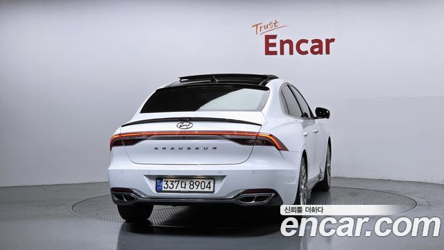 Hyundai Grandeur из Кореи Encar