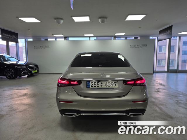 Mercedes-Benz E-Class E350 4MATIC AMG Line Edition — пробег 90 663 км — фото 4 из 5