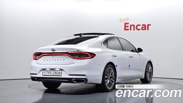 Hyundai Grandeur из Кореи Encar
