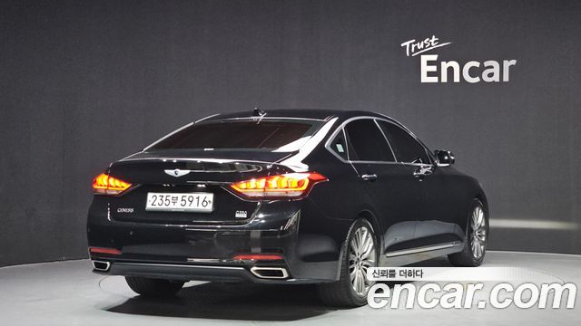 Hyundai Genesis из Кореи Encar