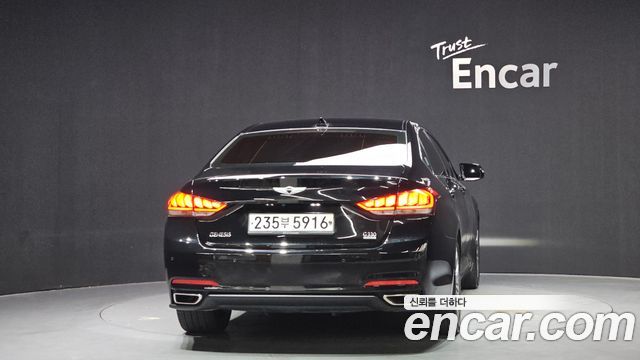 Hyundai Genesis из Кореи Encar