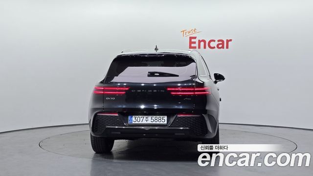 Genesis GV70 из Кореи Encar