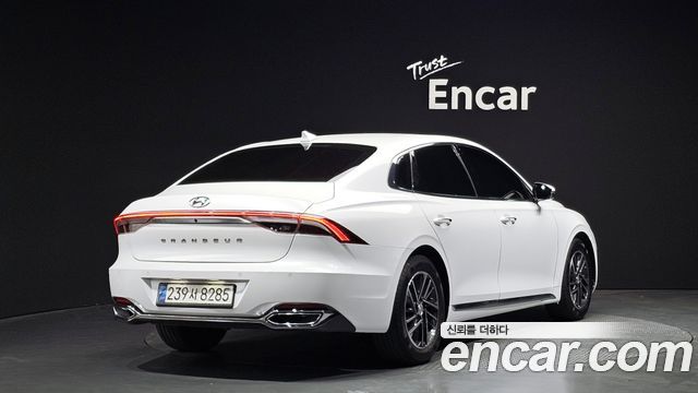 Hyundai Grandeur из Кореи Encar