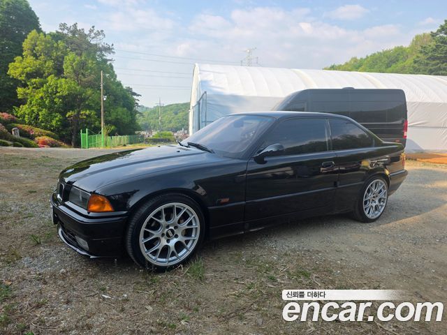 BMW 3-Series из Кореи Encar