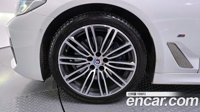 BMW 5-Series из Кореи Encar