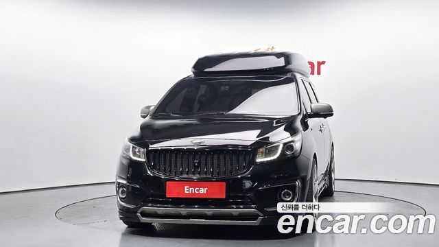 Kia Carnival 9-seater Hi-Limousine Prestige High roof — пробег 139 746 км — фото 3 из 5