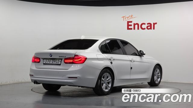 BMW 3-Series из Кореи Encar