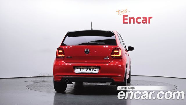 Volkswagen Polo из Кореи Encar