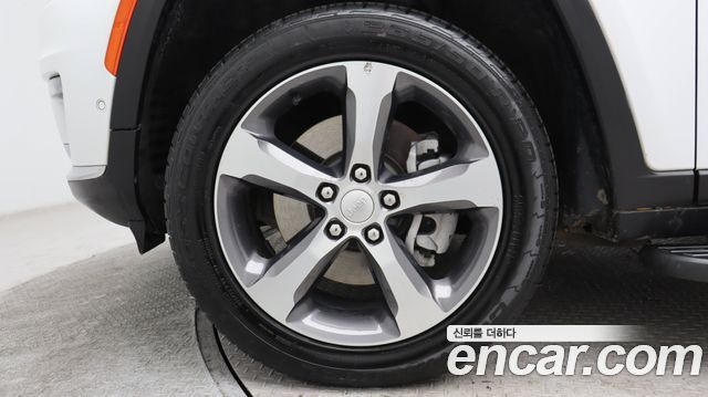 Jeep Cherokee из Кореи Encar