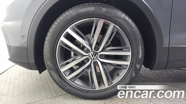 Volkswagen Tiguan из Кореи Encar