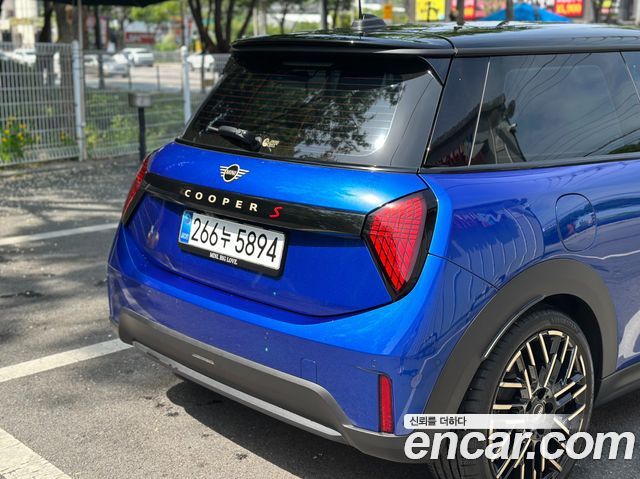 Mini Cooper Favoured — пробег 37 000 км — фото 4 из 5