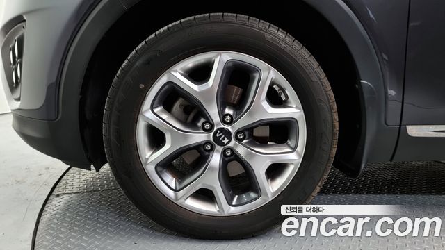 Kia Sorento Diesel 2.0 2WD Prestige — пробег 131 855 км — фото 5 из 5