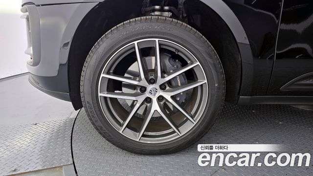 Porsche Macan из Кореи Encar