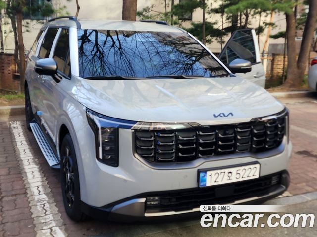 Kia Carnival Hev 9 Seater X Line — пробег 2 300 км — фото 4 из 5