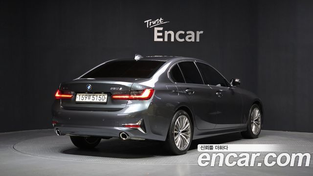 BMW 3-Series 320d xDrive Luxury — пробег 53 495 км — фото 2 из 5