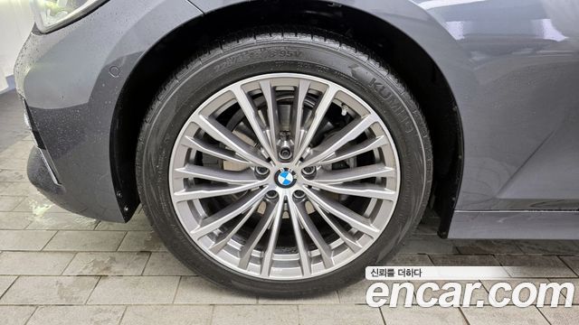 BMW 3-Series 320d xDrive Luxury — пробег 53 495 км — фото 5 из 5