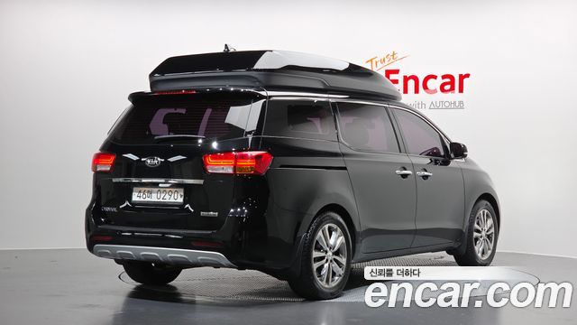 Kia Carnival 9-seater Hi-Limousine Prestige High roof — пробег 86 151 км — фото 2 из 5