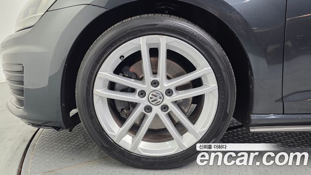 Volkswagen Golf из Кореи Encar