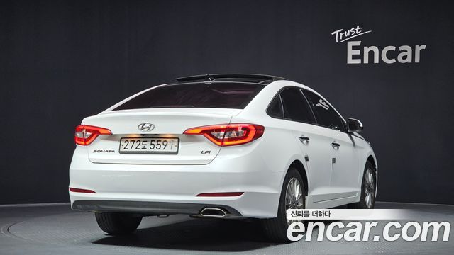 Hyundai Sonata LPI Premium Special — пробег 167 145 км — фото 2 из 5