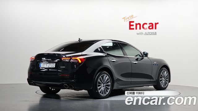 Maserati Ghibli из Кореи Encar