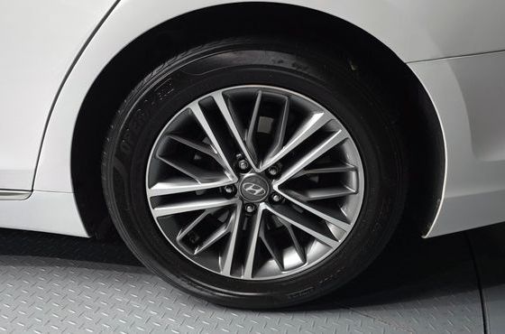 Hyundai Grandeur 2.4 Premium — пробег 56 827 км — фото 5 из 5
