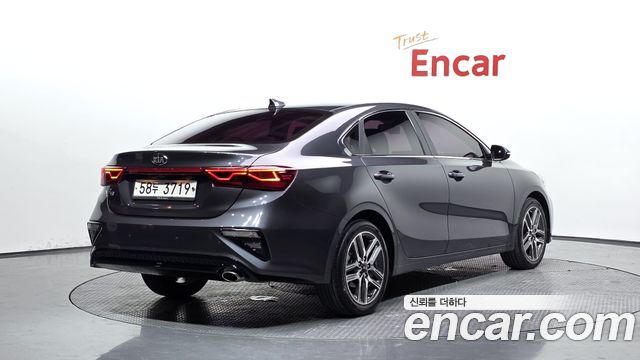 Kia K3 из Кореи Encar