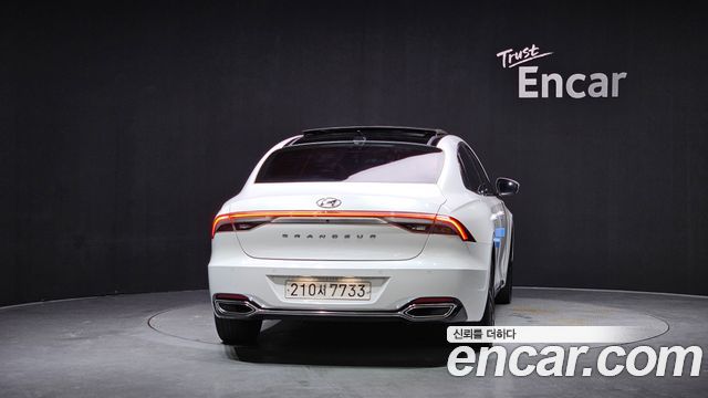 Hyundai Grandeur из Кореи Encar