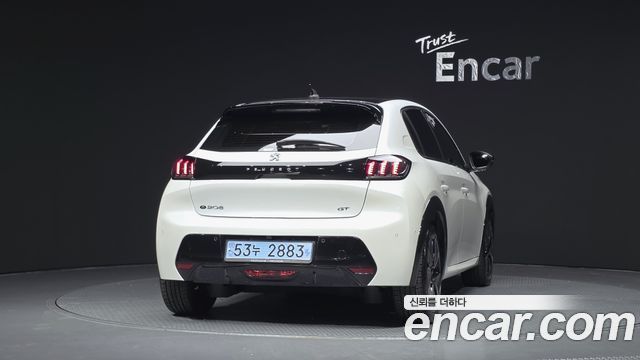 Peugeot 208 из Кореи Encar