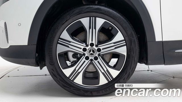 Mercedes-Benz EQB из Кореи Encar