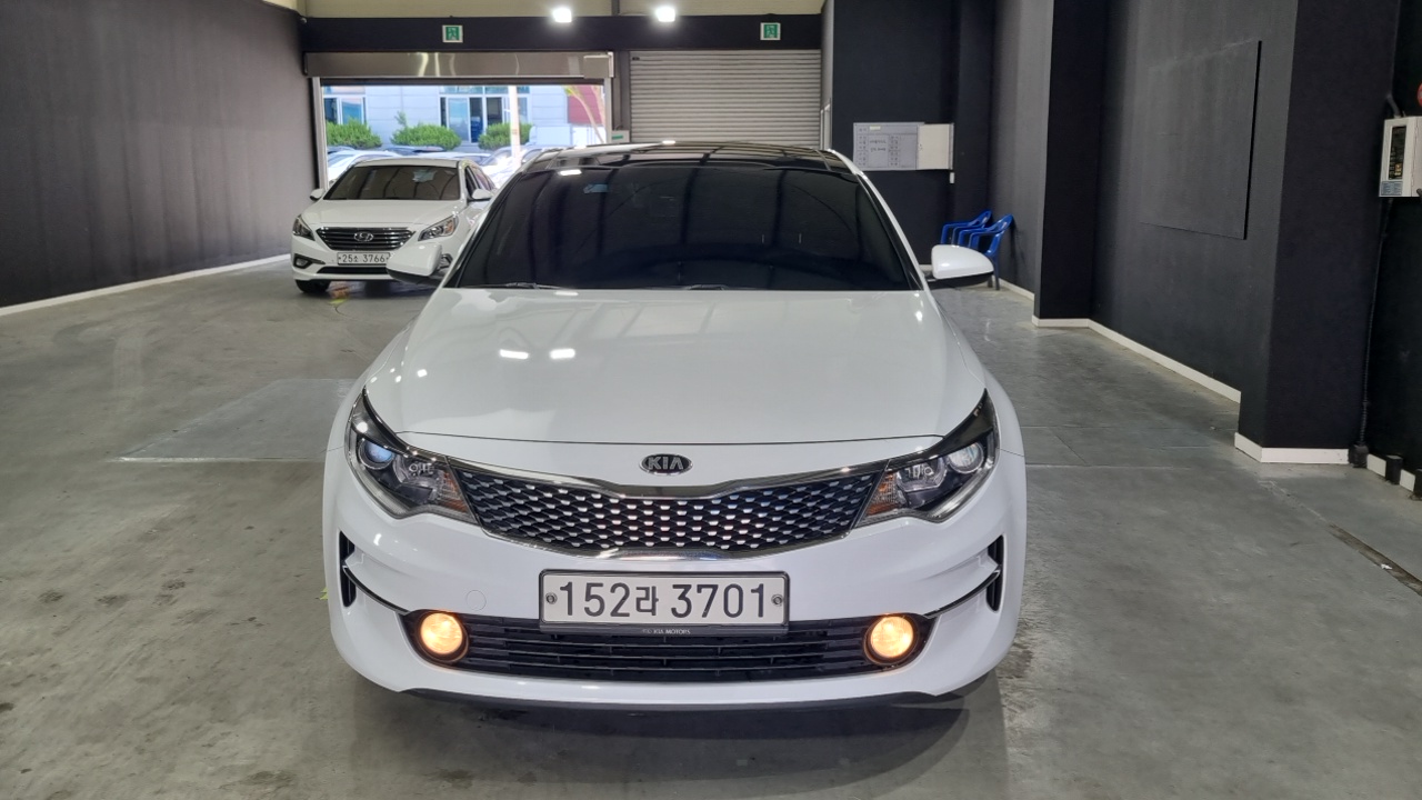 Kia K5 из Кореи Encar