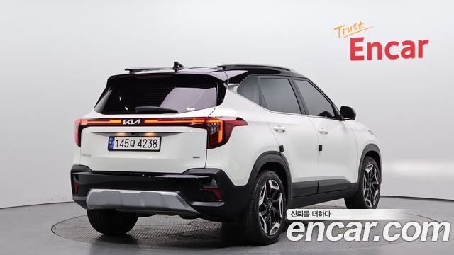 Kia Seltos Gasoline 1.6 Turbo 4WD Signature — пробег 18 046 км — фото 2 из 5