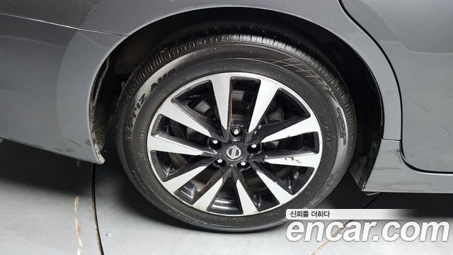 Nissan Altima из Кореи Encar