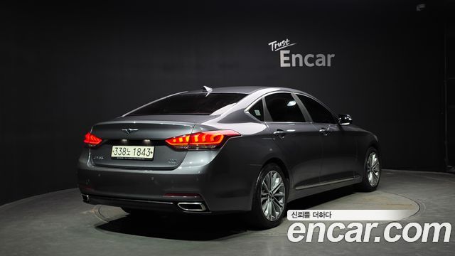 Hyundai Genesis из Кореи Encar
