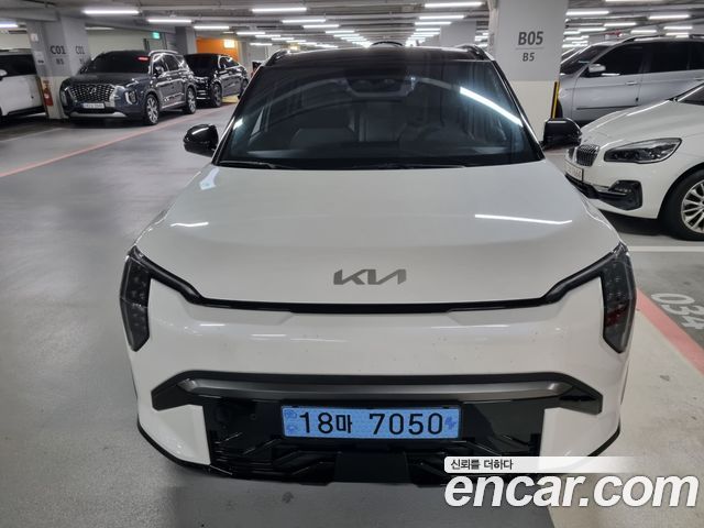 Kia EV3 из Кореи Encar